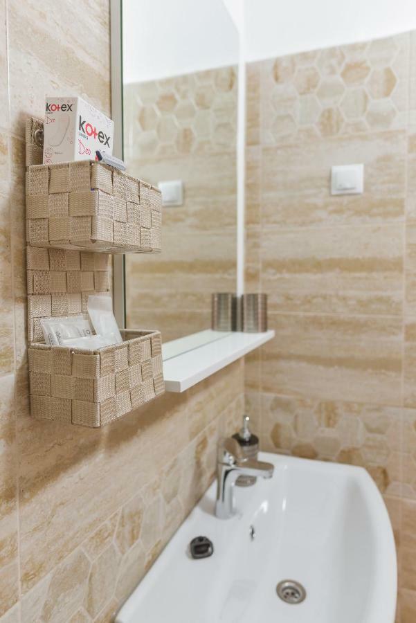 Casa Vlabisa Centru Hotell Cluj-Napoca Exteriör bild