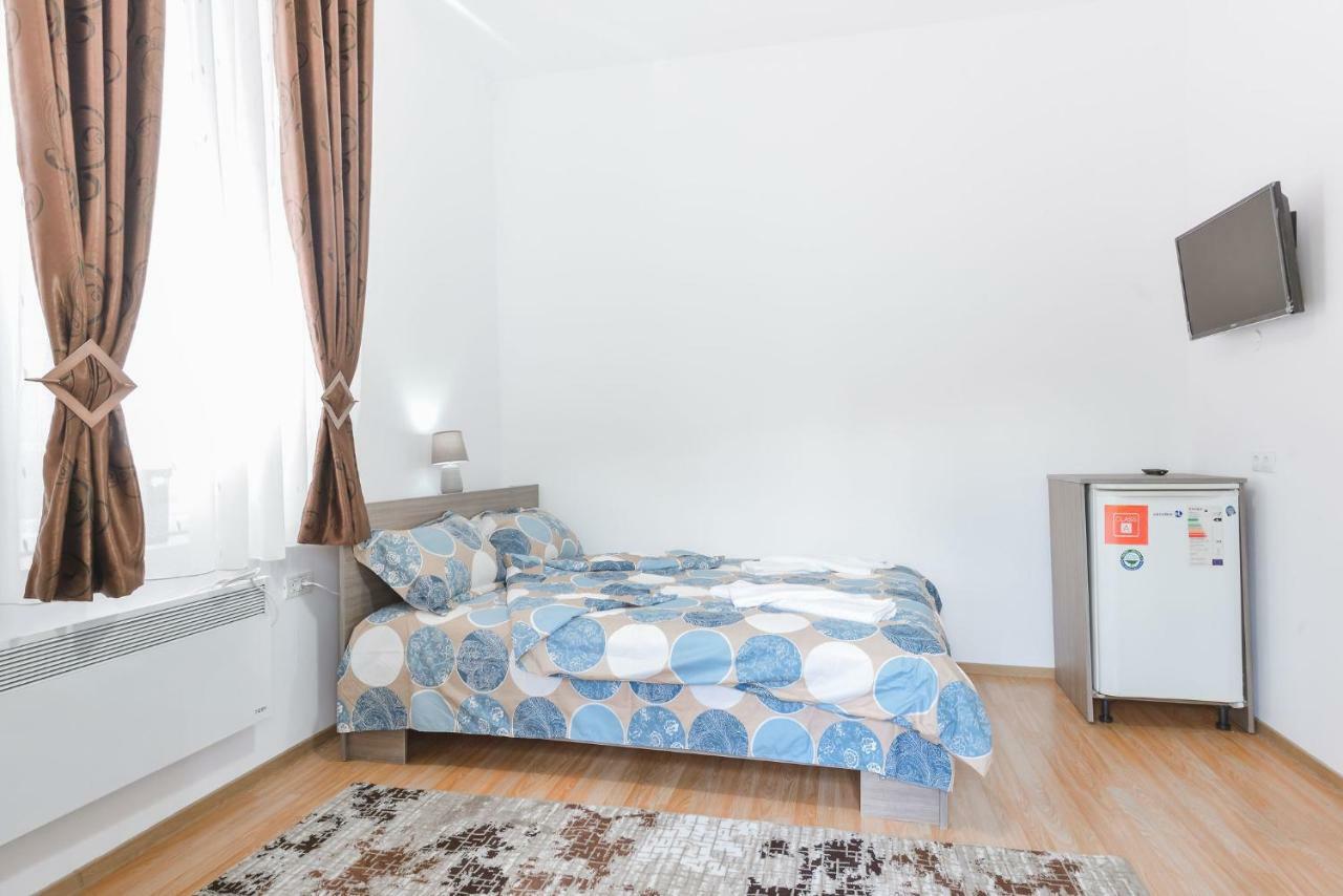 Casa Vlabisa Centru Hotell Cluj-Napoca Exteriör bild