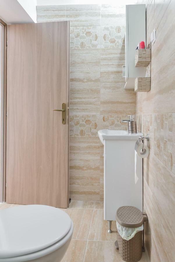 Casa Vlabisa Centru Hotell Cluj-Napoca Exteriör bild